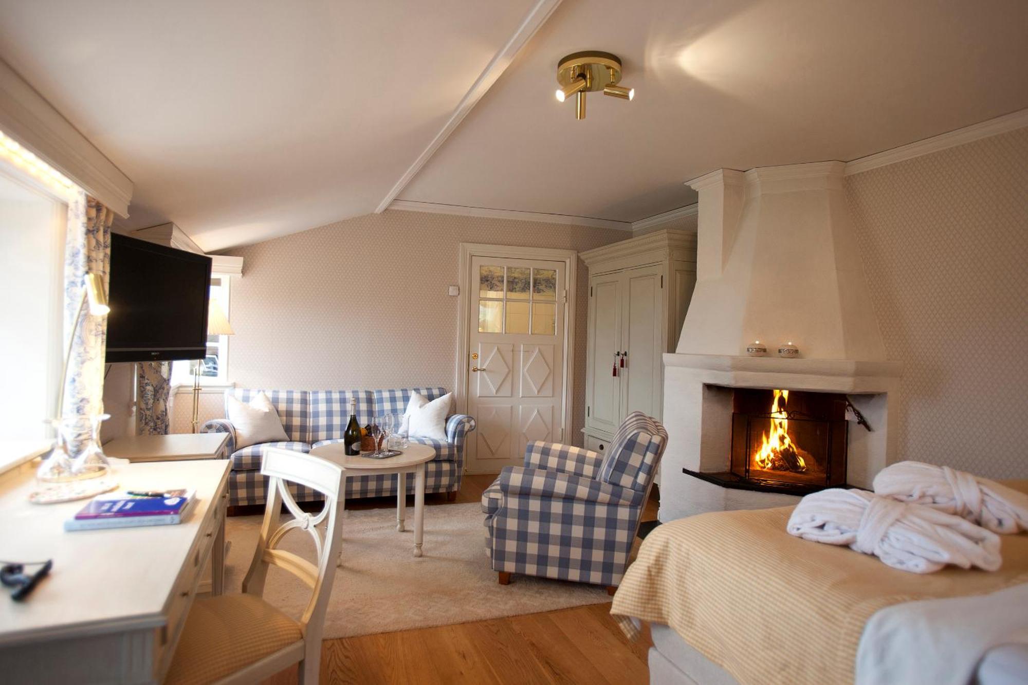 Taellbergsgardens Hotell Dış mekan fotoğraf
