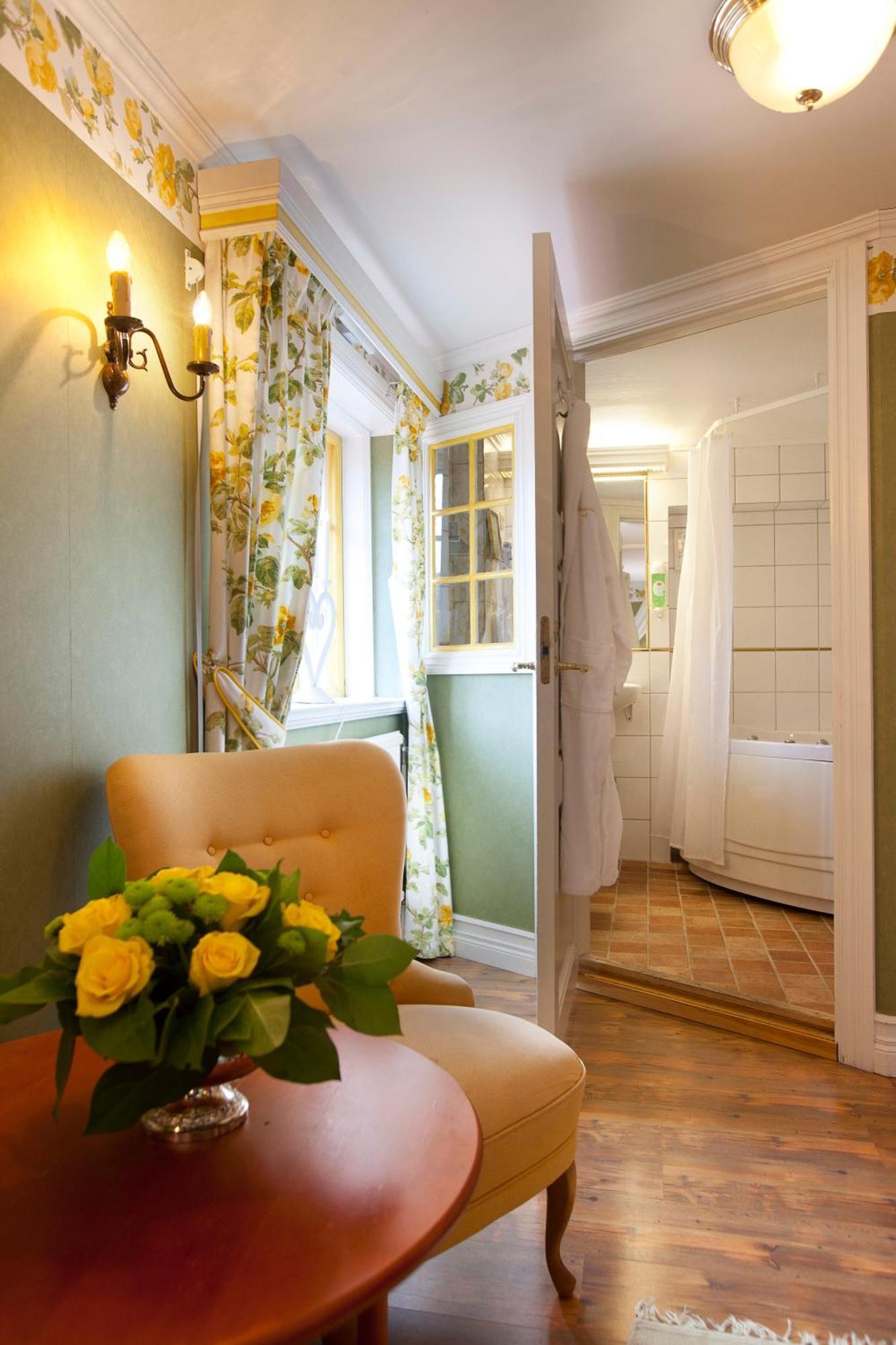 Taellbergsgardens Hotell Dış mekan fotoğraf