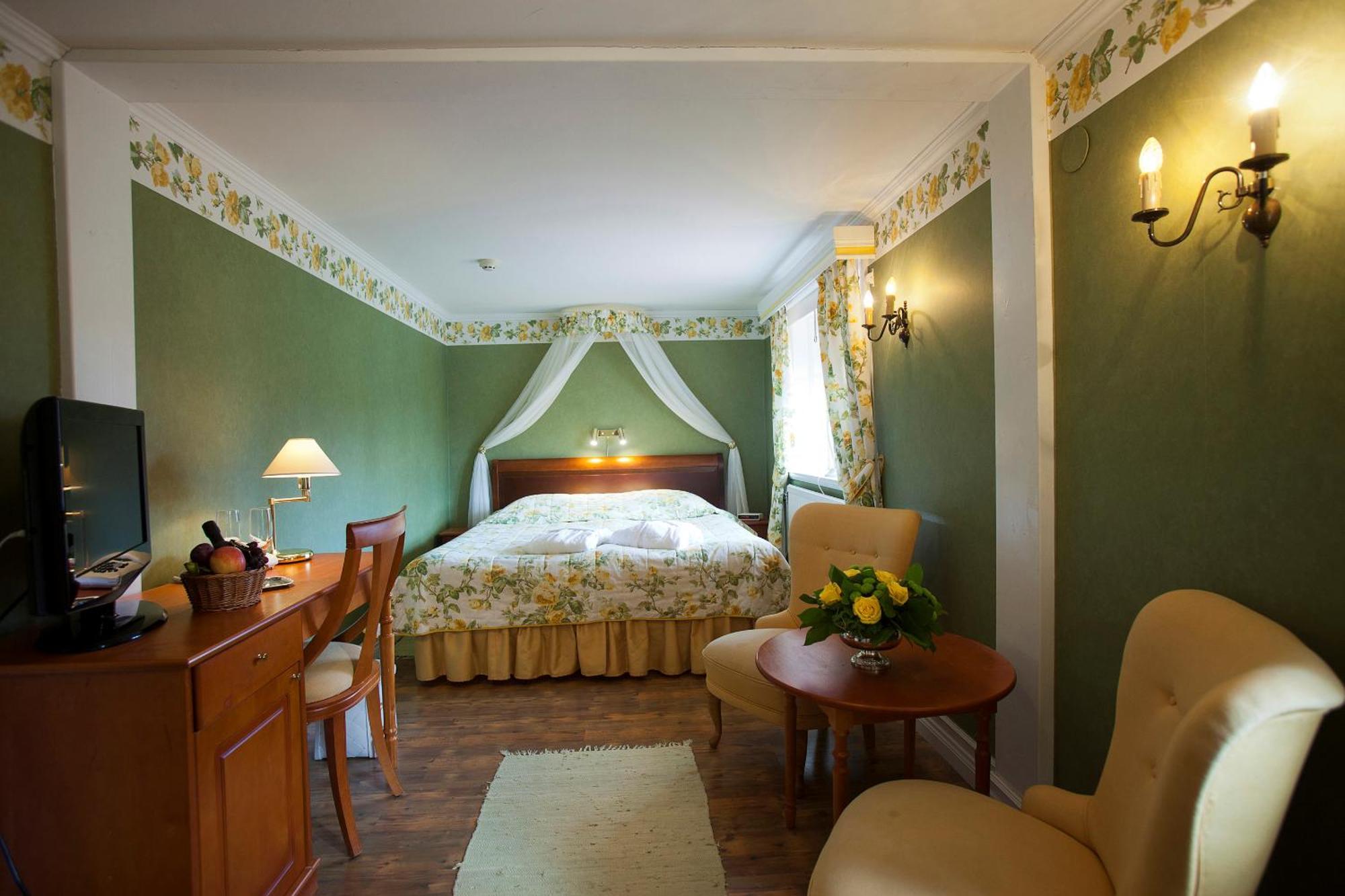 Taellbergsgardens Hotell Dış mekan fotoğraf