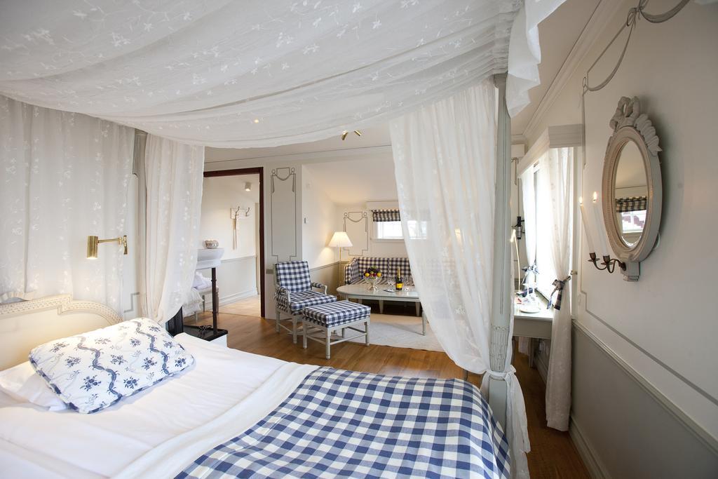 Taellbergsgardens Hotell Dış mekan fotoğraf