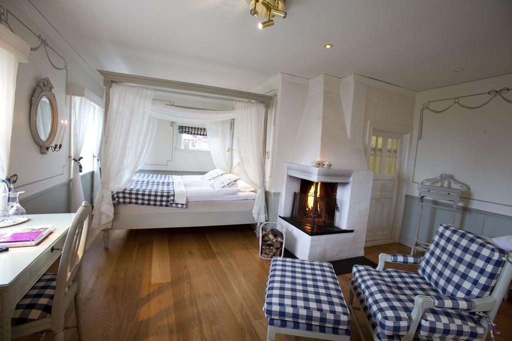 Taellbergsgardens Hotell Dış mekan fotoğraf