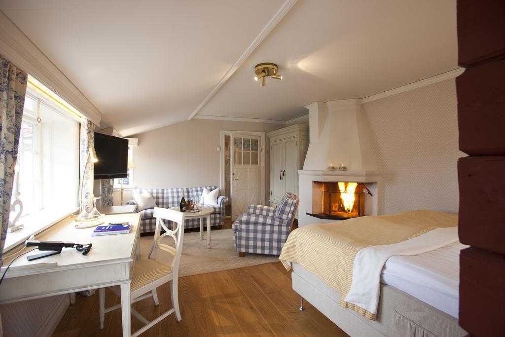 Taellbergsgardens Hotell Dış mekan fotoğraf