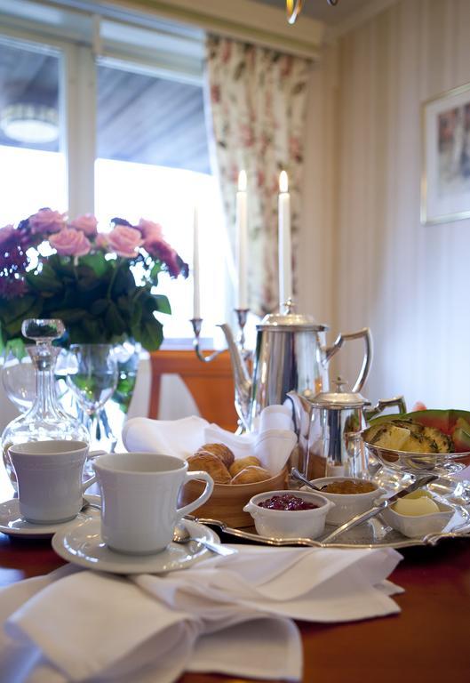 Taellbergsgardens Hotell Dış mekan fotoğraf